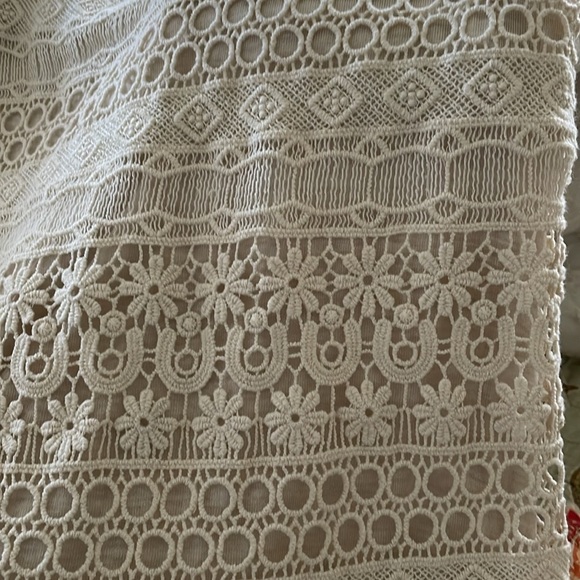Knox Rose Sz S women’s cream boho crocheted tank. 16” wide. 18“ long from pit. - Picture 4 of 6